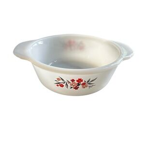 Fire King Vintage Milk Glass  1 Pint Primrose Pattern Casserole‎ Dish